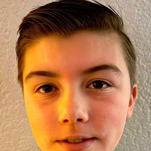 Meet your Posher, Wyatt